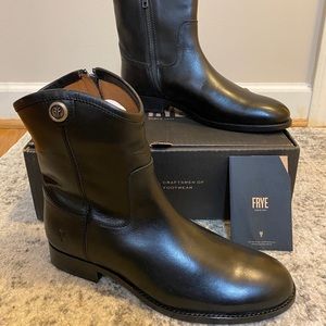 New Frye Melissa Button short boots